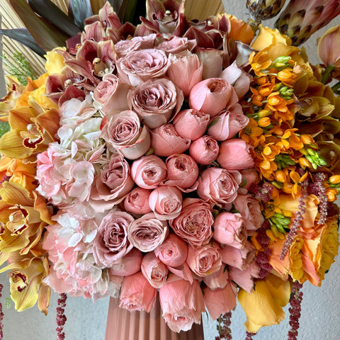 Sandro Premium Arrangement in Vase 