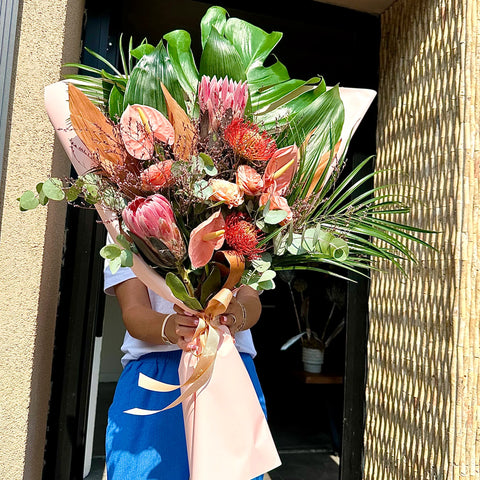 Petite Protea Premium Bouquet