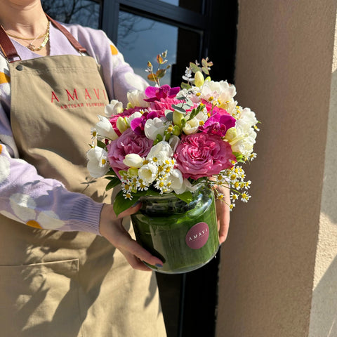 Morning Sunshine Vase Arrangement 