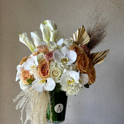 Dreamy Vase Arrangement 