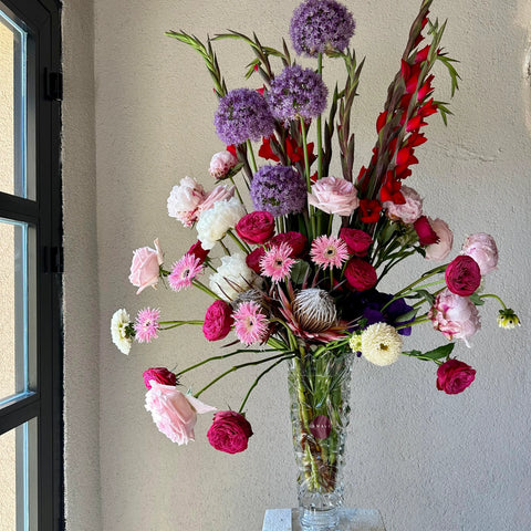 Mystic Allium Giant Premium Arrangement in Crystal Vase