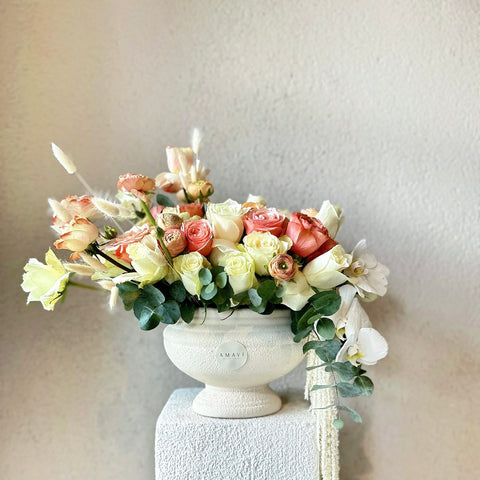 Urban Salmon Elegance Premium Arrangement in Vase 