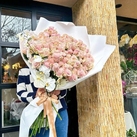 Dreamy: 101 Pink Roses and Orchid Wish Flowers