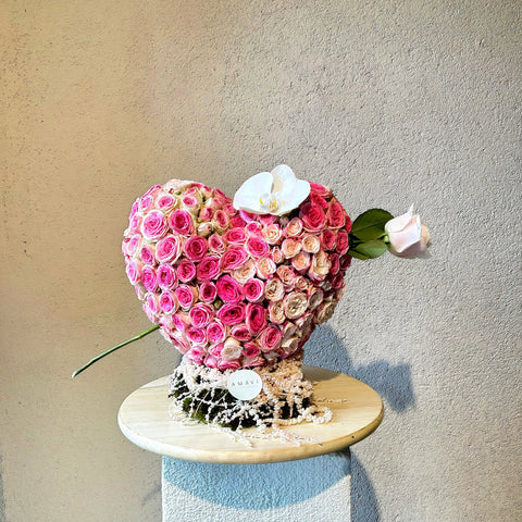 You &amp; Me Moments Heart Rose Arrangement