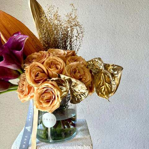Bellisimo Vase Arrangement