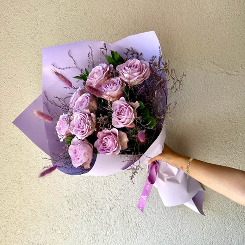 Memory Lane Lovers Bouquet of 10 Lilac Roses 