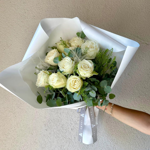 Timeless White 10 White Rose Bouquet