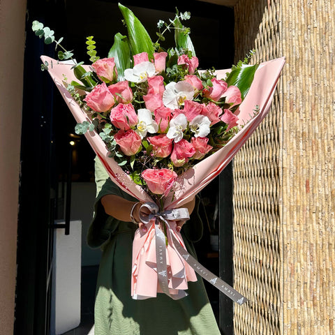 Hermosa 20 Rose Bouquet