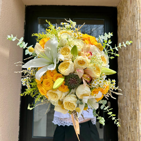 Sunshine of the Day Premium Bouquet 