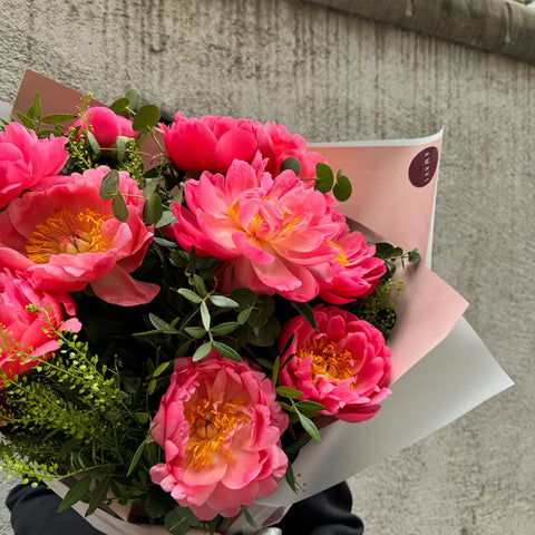 10 Peonies You're Star Bouquet