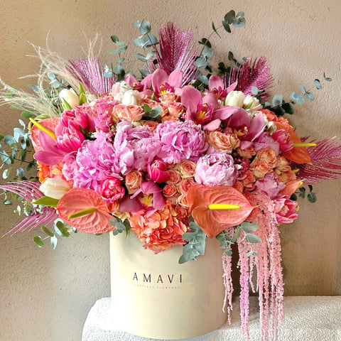 Rosé Luxe Blooms Premium Giant Box Pink Peony Arrangement
