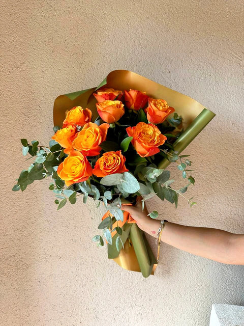 Orange Confidential 10 Rose Bouquet