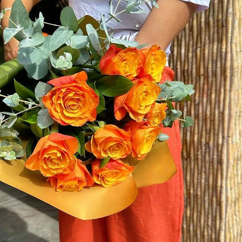 Orange Confidential 10 Rose Bouquet