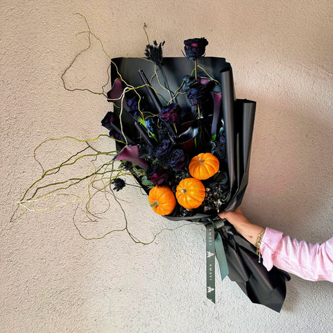 Gothic Pumpkin Charm Bouquet