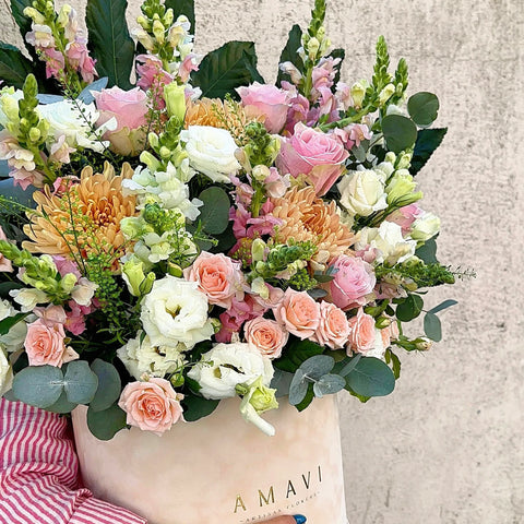 Royal White Maxi Box Arrangement
