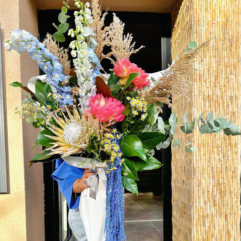 Giant Protea Peony Bouquet