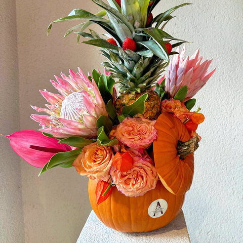 Annabelle's Pumpkin Delight Pumpkin Arrangement 