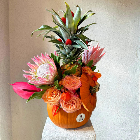 Annabelle's Pumpkin Delight Pumpkin Arrangement 