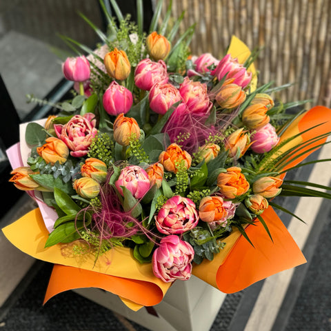 Colors of the Day 30's Tulip Bouquet in Bag